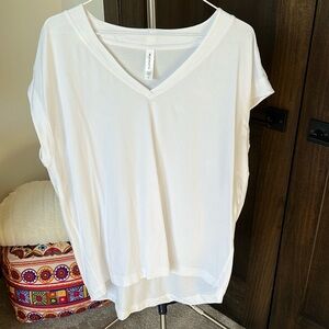 Athleta cap sleeve CYA tee, white, L